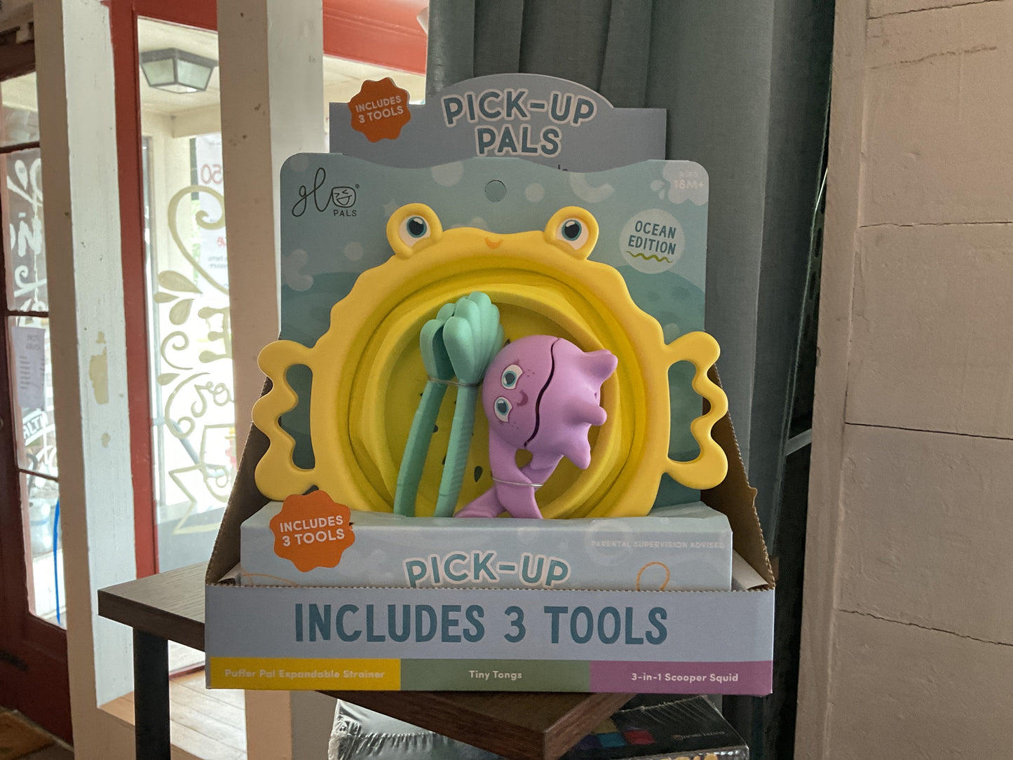Pick up pals sensory tool