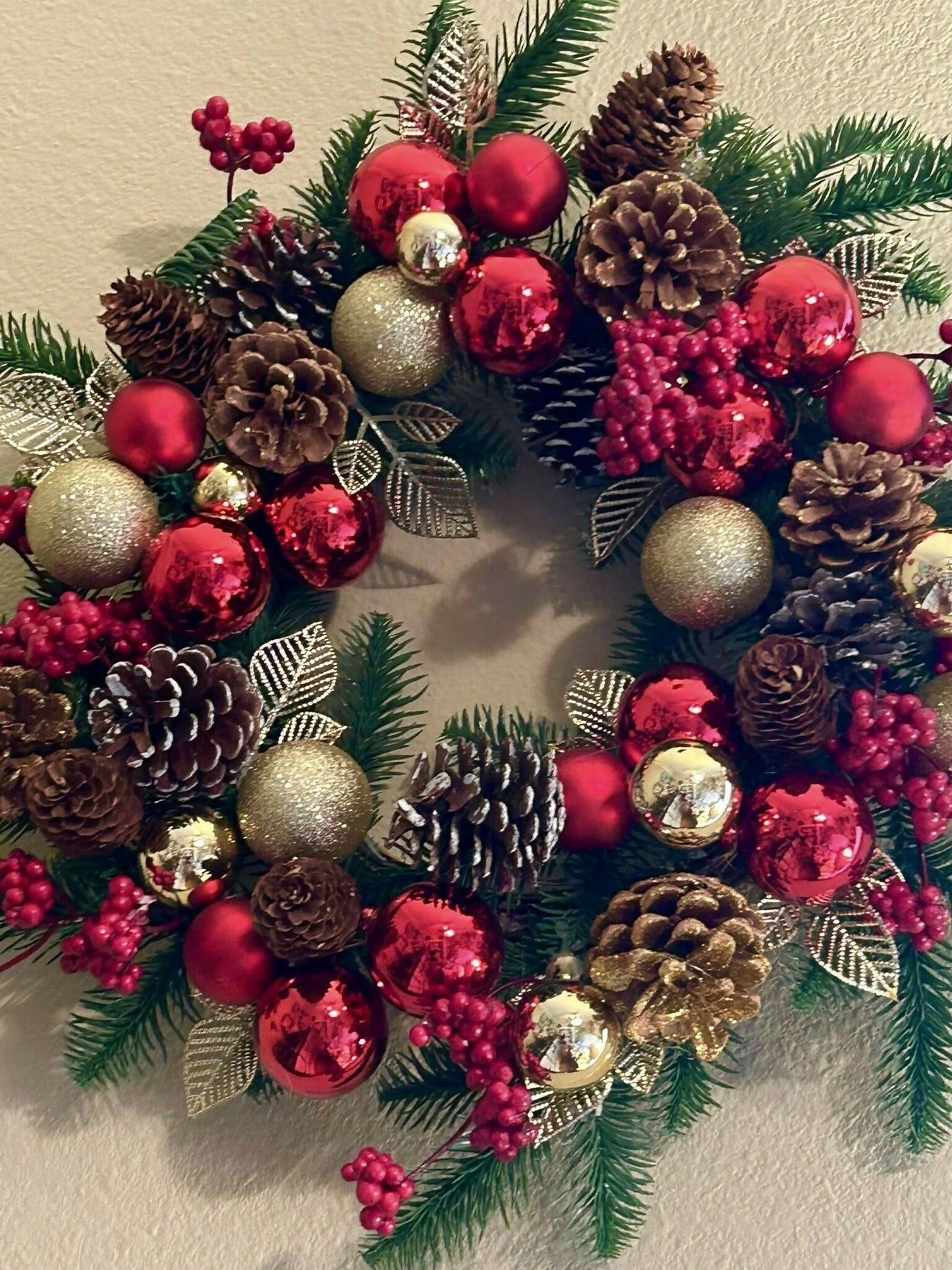 Small Red and Gold Christmas Wreath