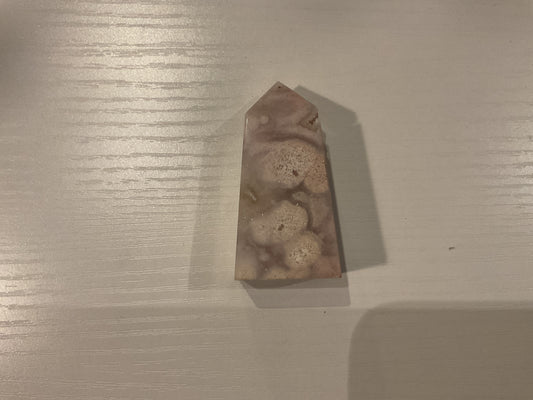 Flower agate tower