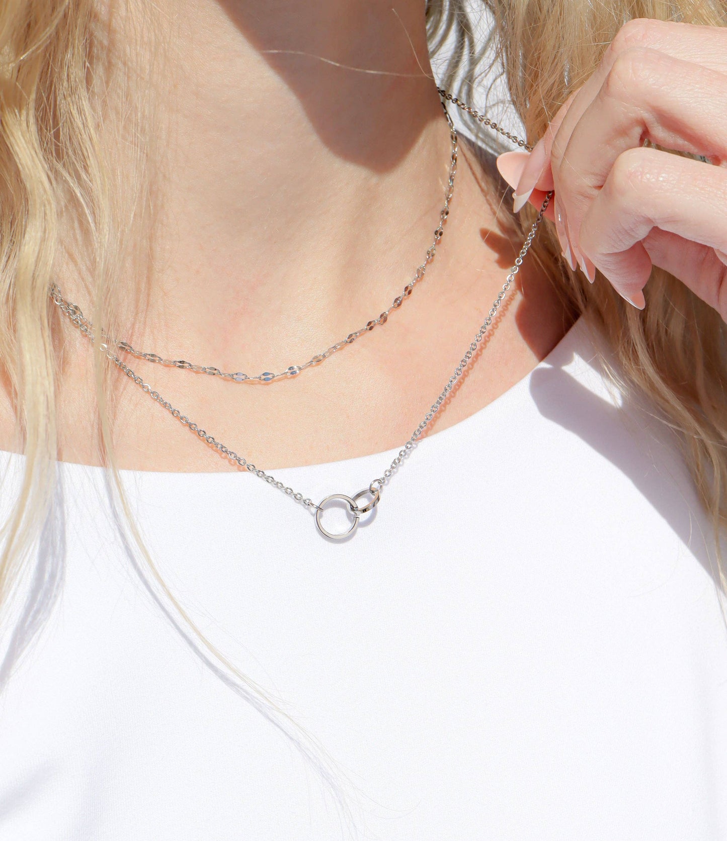 WJW - 18K Gold PVD Stainless Steel Interlocked Rings Necklace