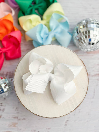 The Hair Bow Company - Classic Scalloped Bows - Alligator Clip - 4.5"