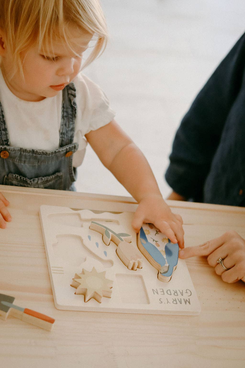 Be A Heart - Mary's Garden Wooden Puzzle