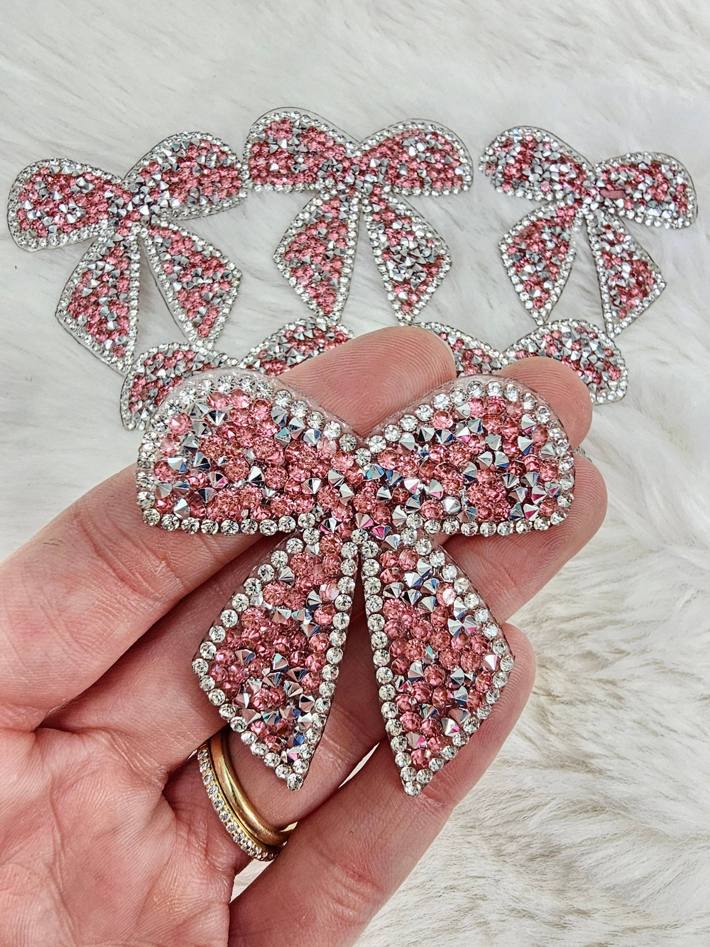 Scratch Decor - Small Bow with Silver Outline and Pink Rhinestone Iron-on Patch