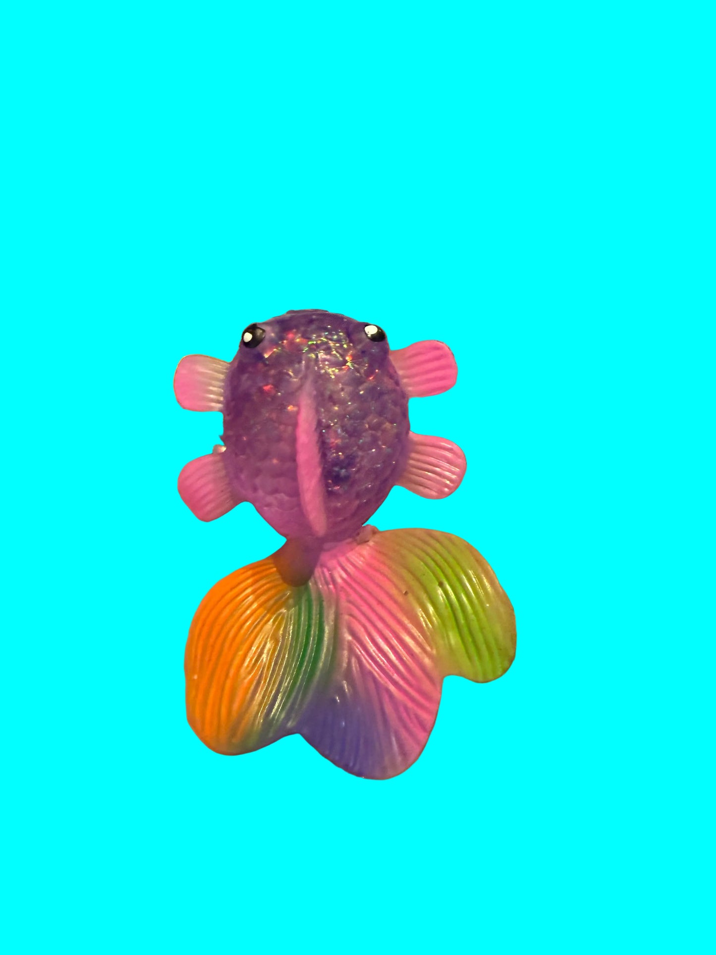 Sugar Squish Goldfish 4 in
