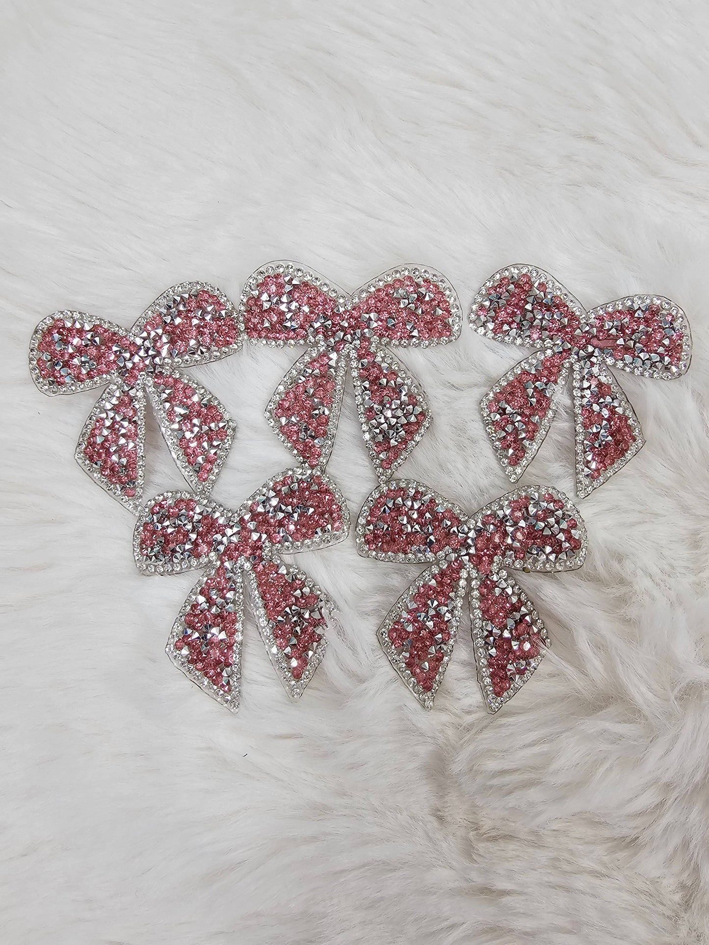 Scratch Decor - Small Bow with Silver Outline and Pink Rhinestone Iron-on Patch