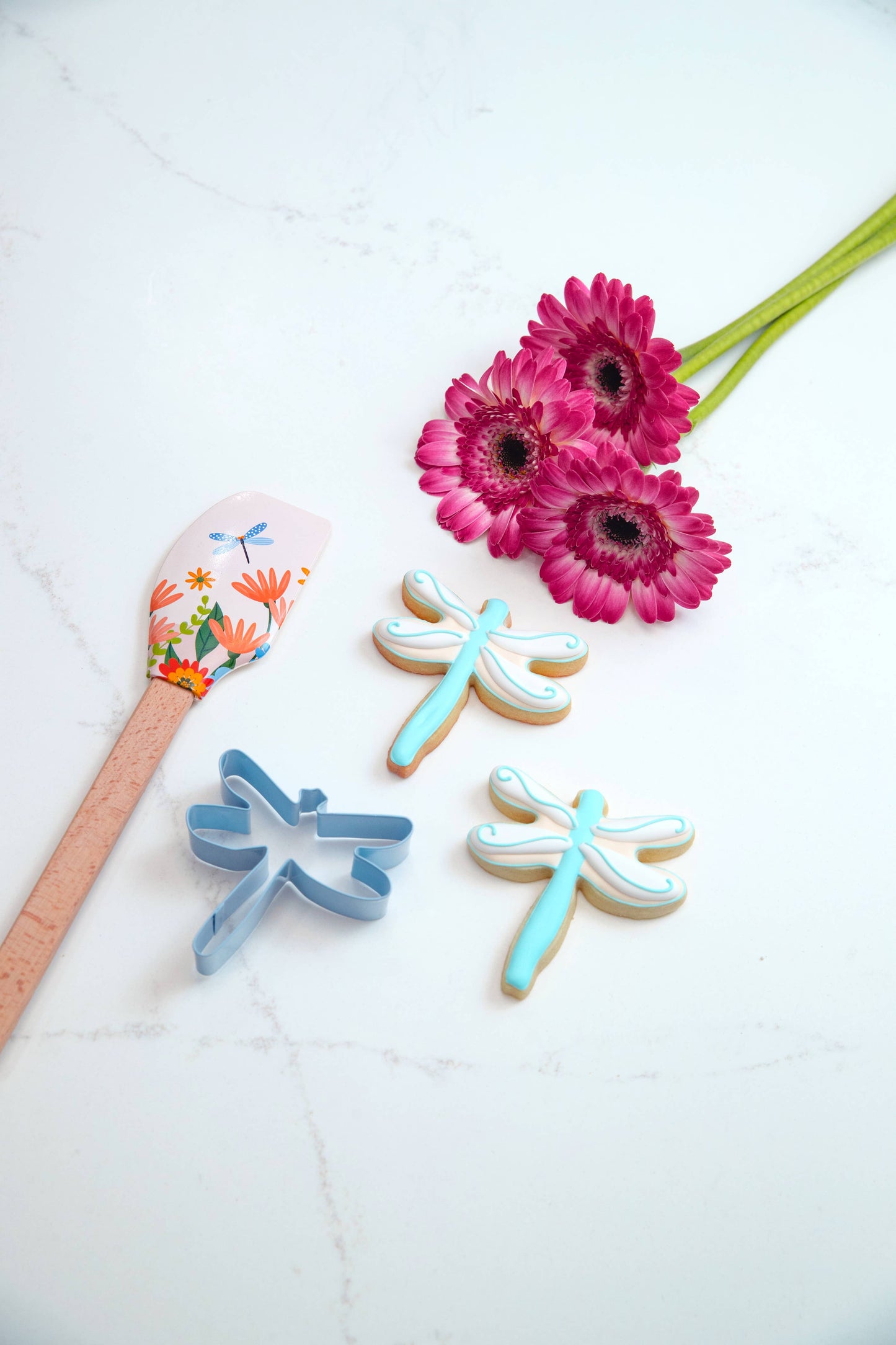 Handstand Kitchen - Blooming Colors Cookie Cutter & Spatula Set Display