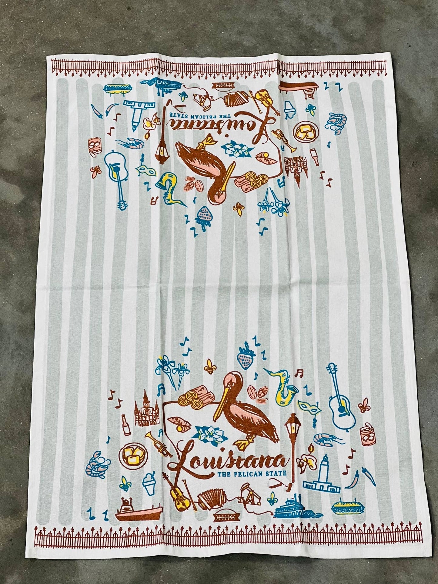 THE PARISH LINE - Kitchen Towel - Louisiana The Pelican State